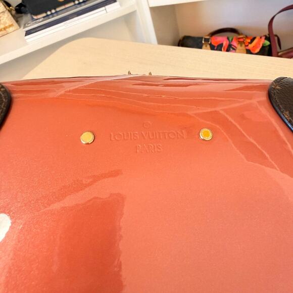 Louis Vuitton Patent Miroir Venice Vieux Rose - Picture 13 of 15